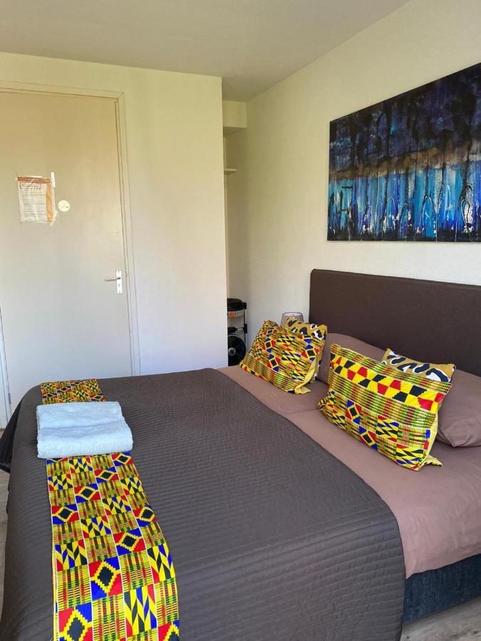 Huis Van Steen レリスタット エクステリア 写真