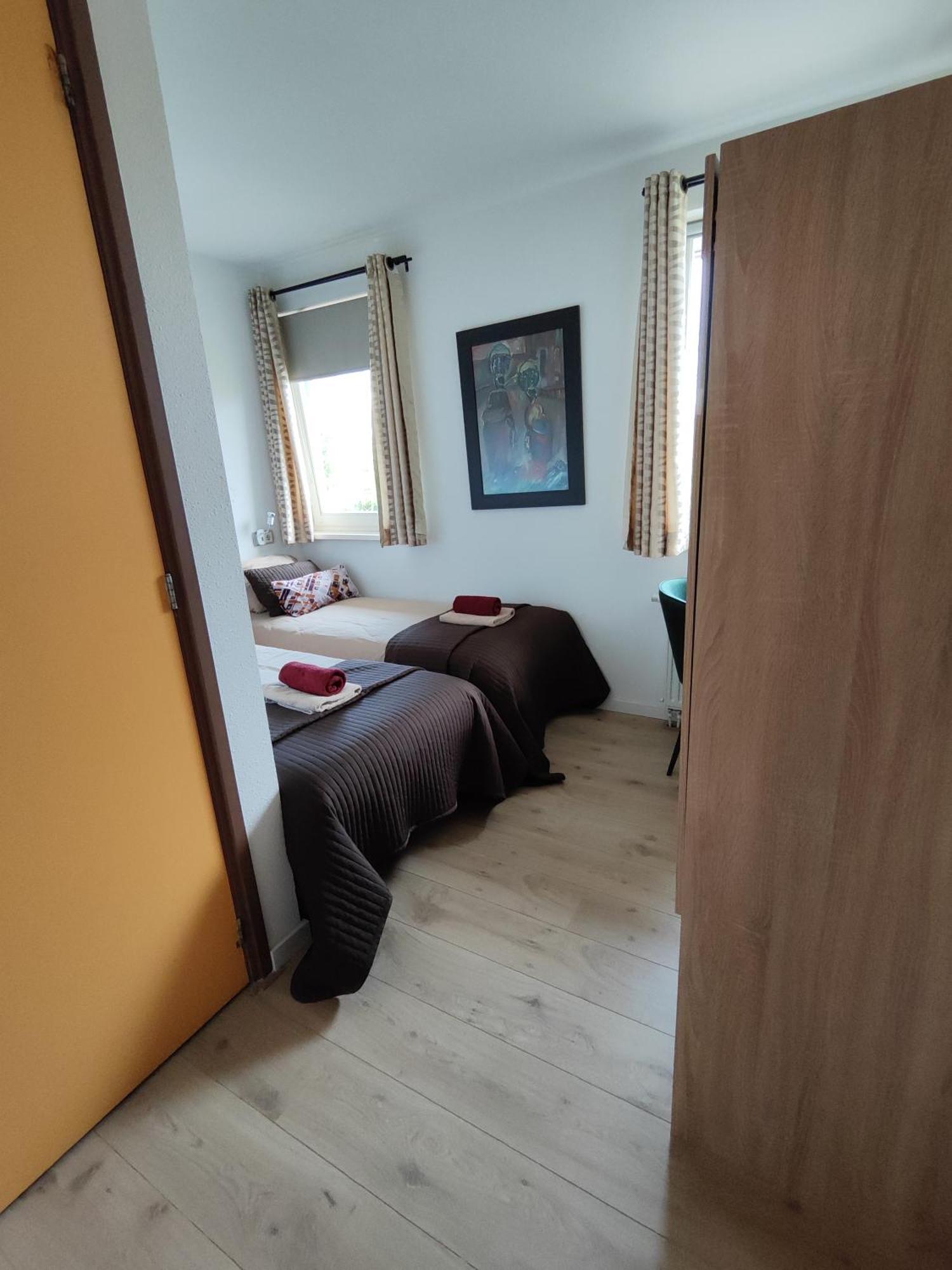 Huis Van Steen レリスタット エクステリア 写真