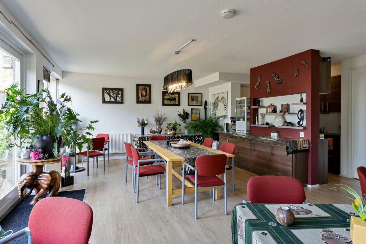 Huis Van Steen レリスタット エクステリア 写真